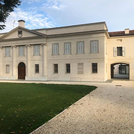Villa Cantoni Marca Саббьонета Экстерьер фото