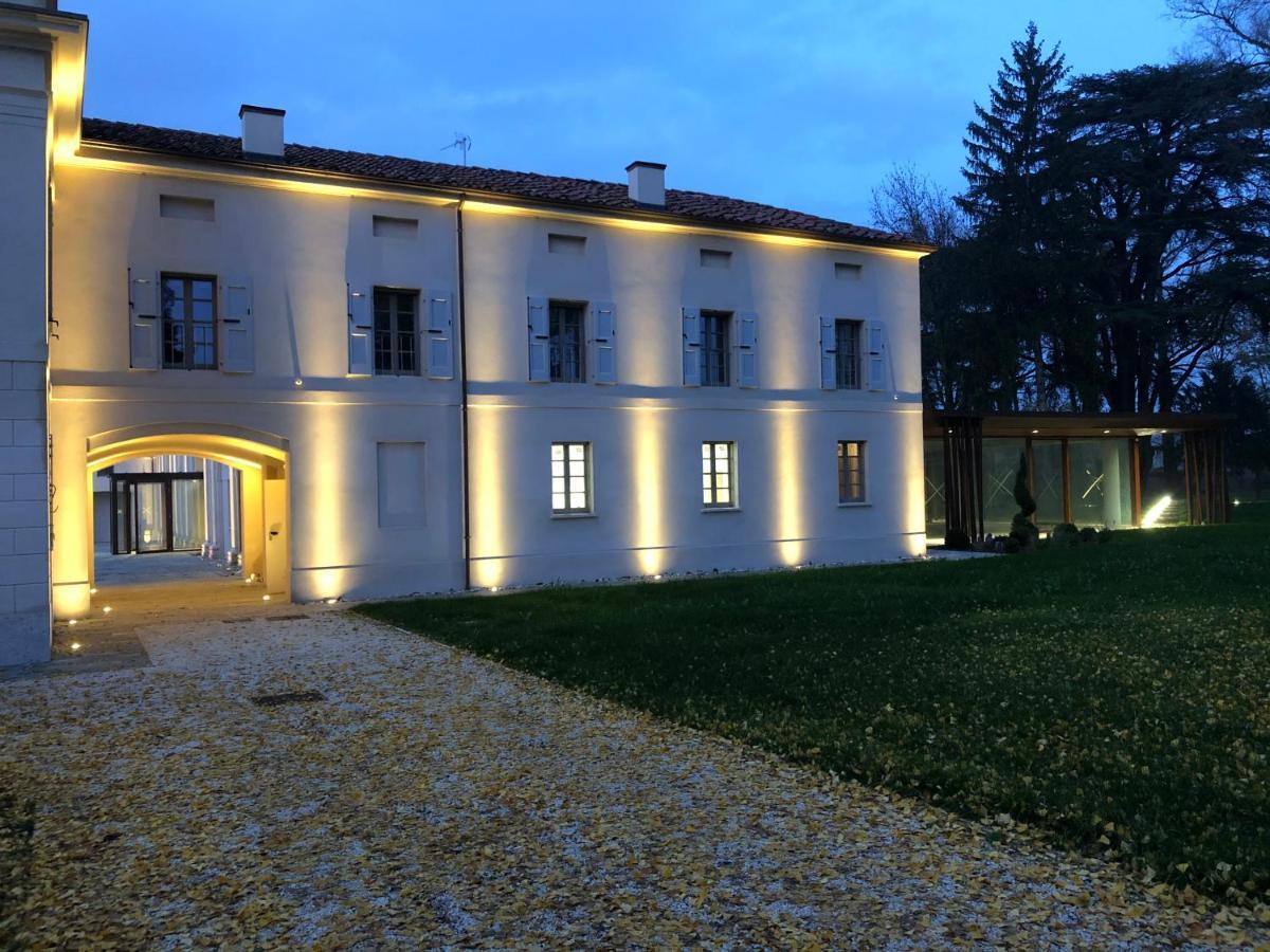 Villa Cantoni Marca Саббьонета Экстерьер фото