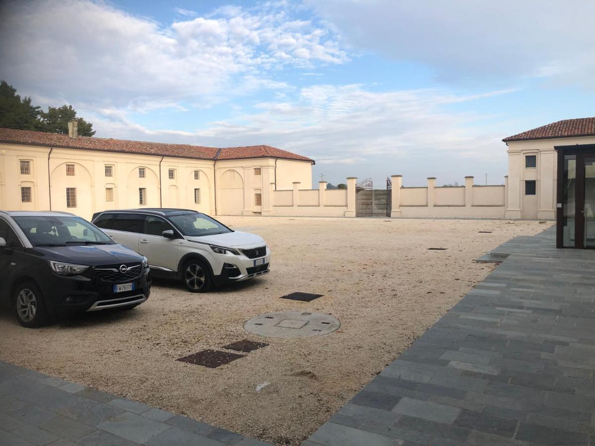 Villa Cantoni Marca Саббьонета Экстерьер фото